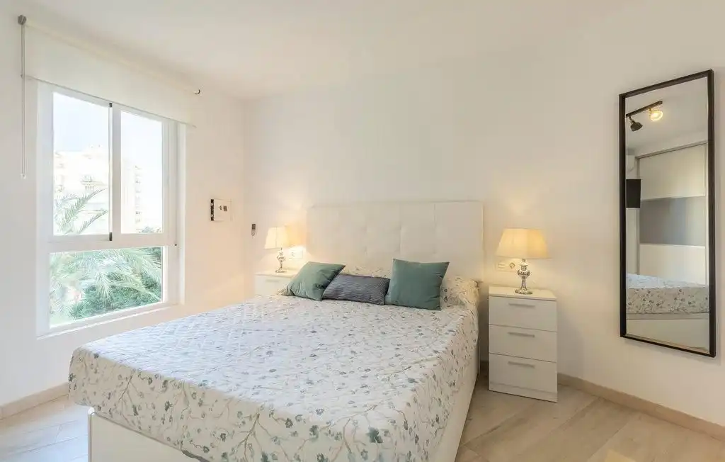 Apartament de lloguer a Urbanizacion Urbanización Centro Internacional, Algarrobo Costa