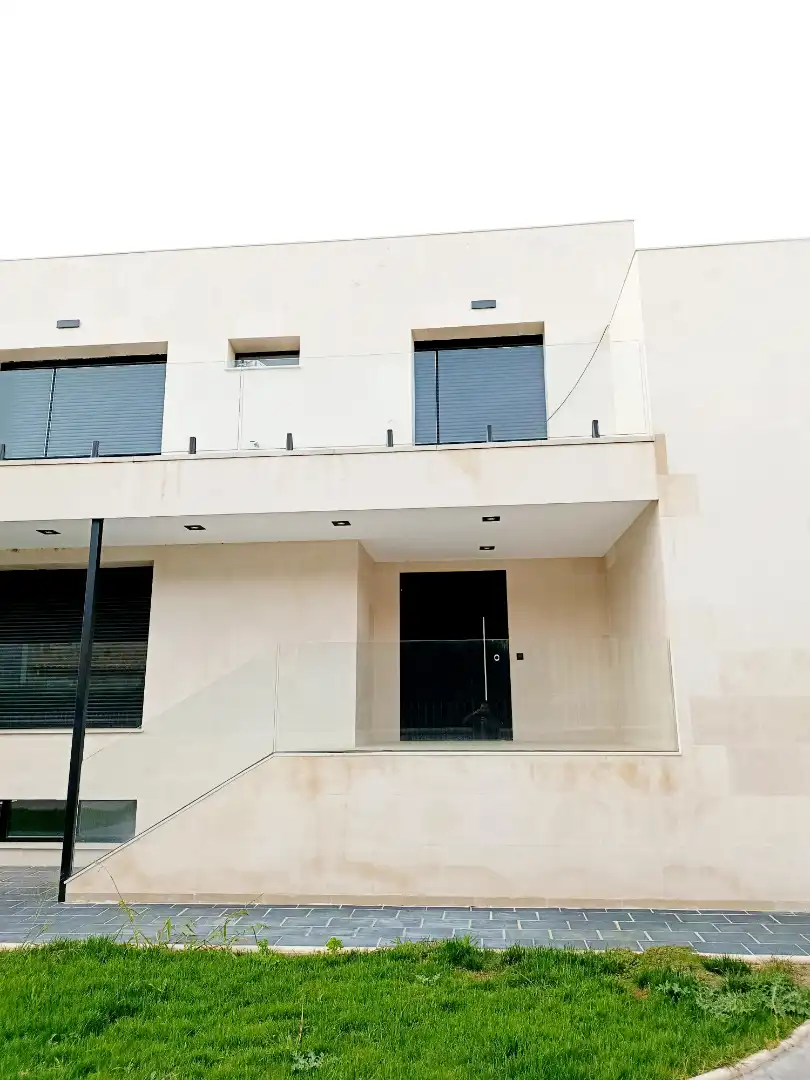 Vista exterior de Casa o chalet en venta en Villamayor con Calefacción, Jardín privado y Terraza