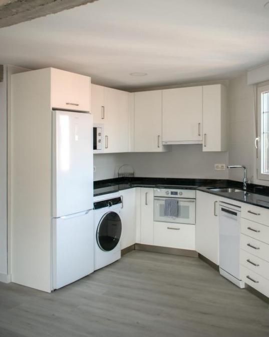 Kitchen of Flat for sale in Bilbao   with Heating and Furnished