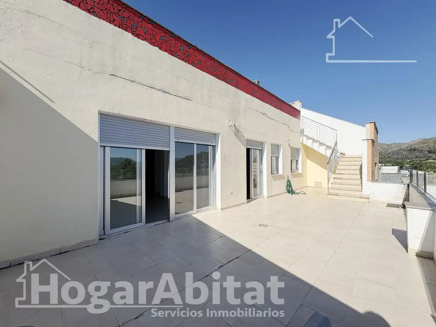 Àtic en venda en Vilallonga / Villalonga amb Terrassa, Balcó i Piscina comunitària