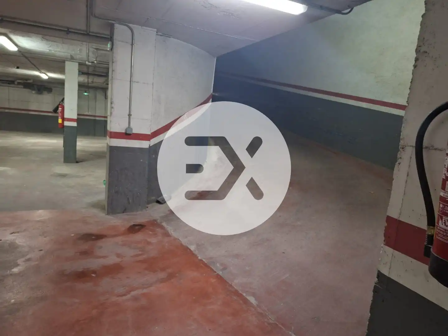 Garage for rent in Castell - Poble Vell