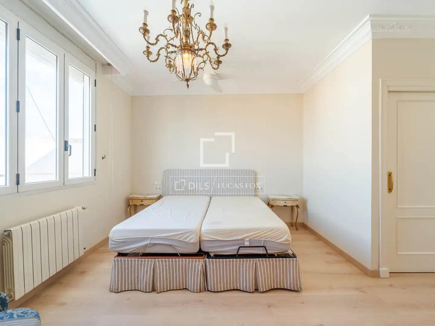 Schlafzimmer von Dachboden zur Miete in Valencia mit Klimaanlage, Heizung und Terrasse