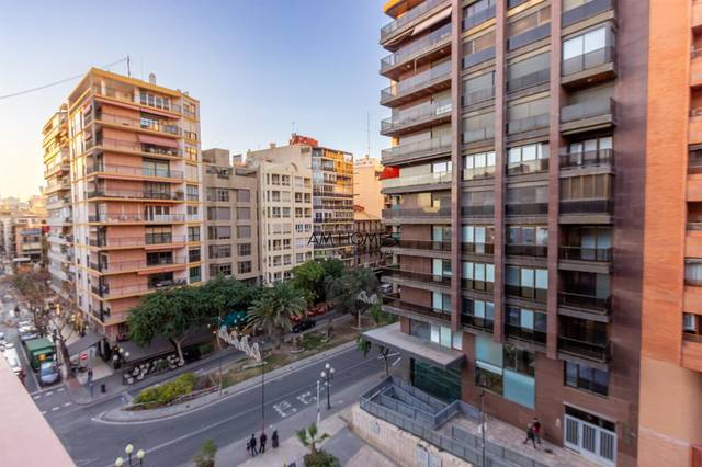 Piso en Venta en Casco Antiguo - Sta. Cruz - Ayuntamiento