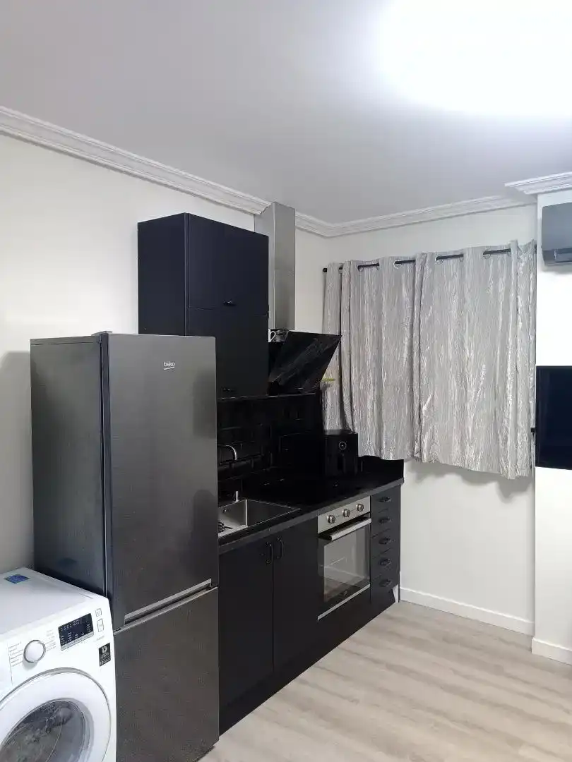 Cuina de Estudi en venda en Torremolinos amb Aire condicionat
