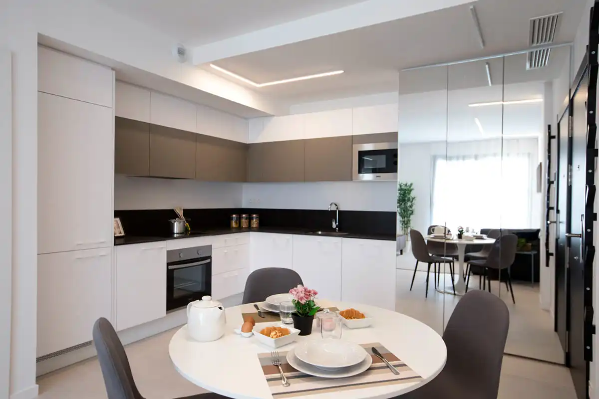 Piso con ascensor en venta en Carrer d'Amèrica 11, imagen 8