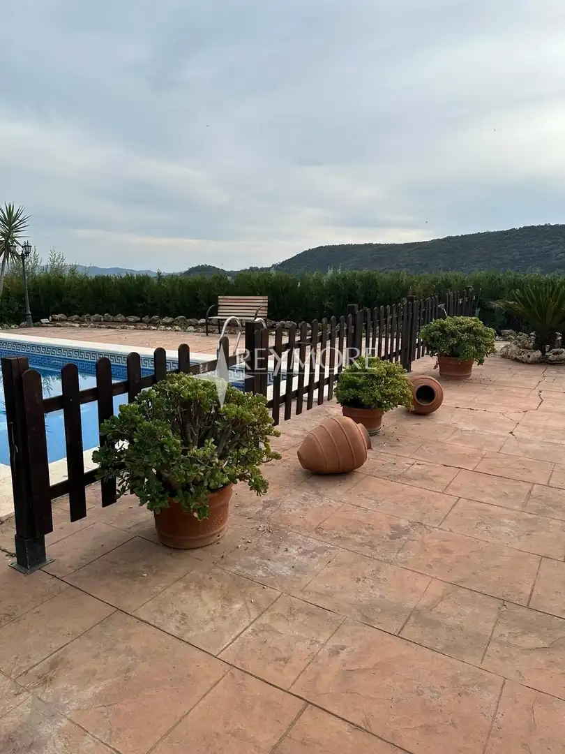 Terraza de Finca rústica en venta en La Puebla de los Infantes con Aire acondicionado, Calefacción y Jardín privado
