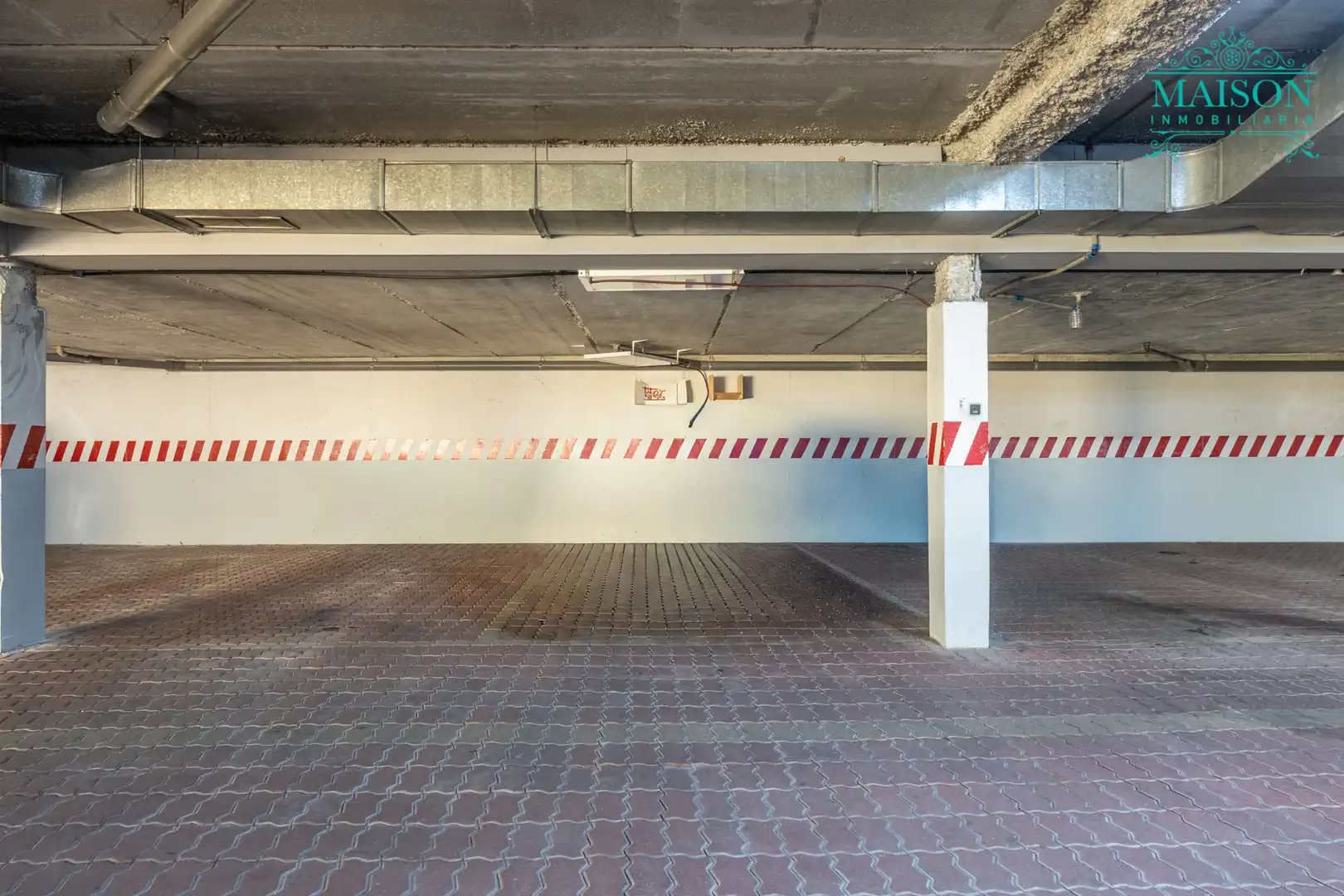 Aparcament de Pis en venda en Paracuellos de Jarama amb Aire condicionat, Calefacció i Terrassa