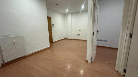 Foto 3 de Planta baixa de lloguer a De Bolivia, Hispanoamérica - Bernabéu,  Madrid Capital