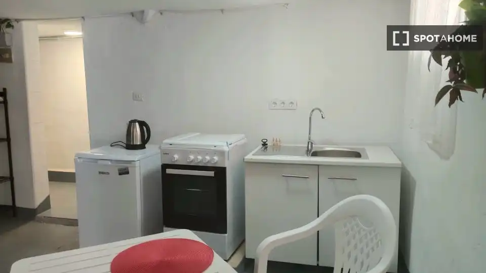 Room in Zona Playa de los Locos