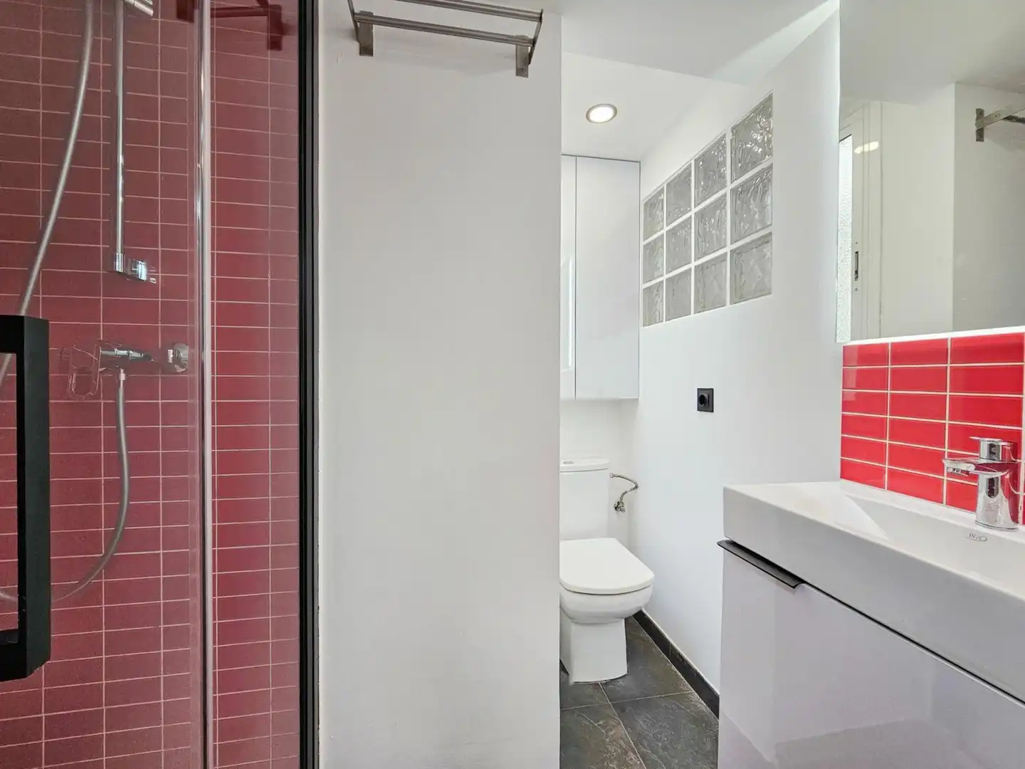 Bany de Apartament en venda en Barcelona