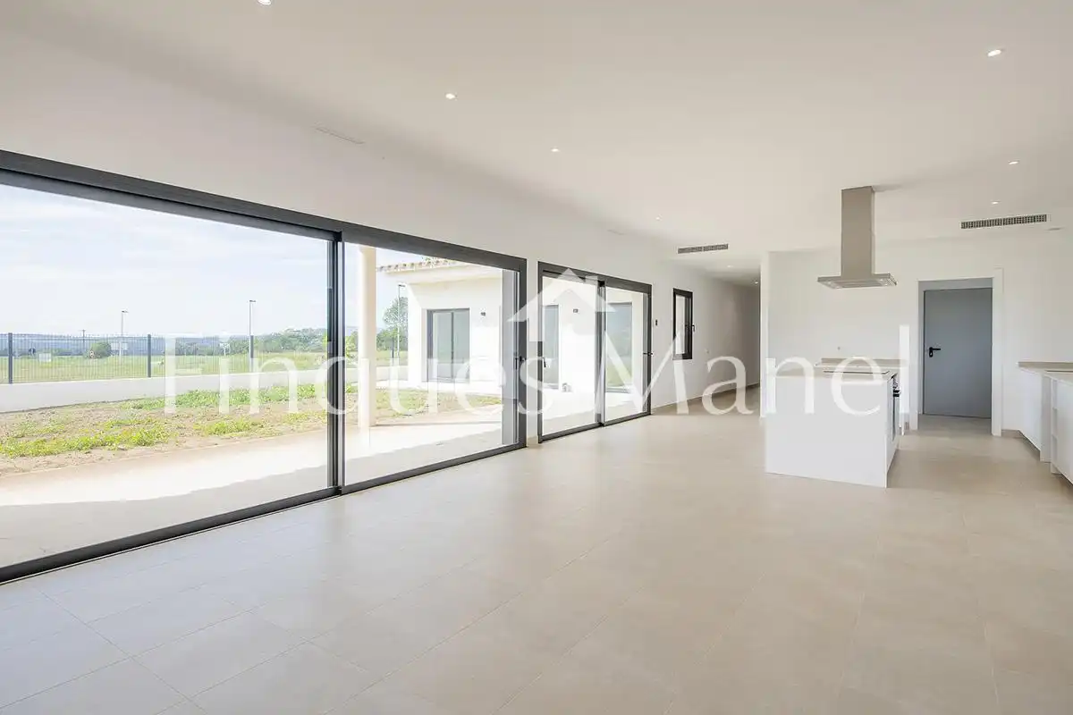 Casa o xalet en venda en Maià de Montcal amb Aire condicionat, Jardí privat i Terrassa