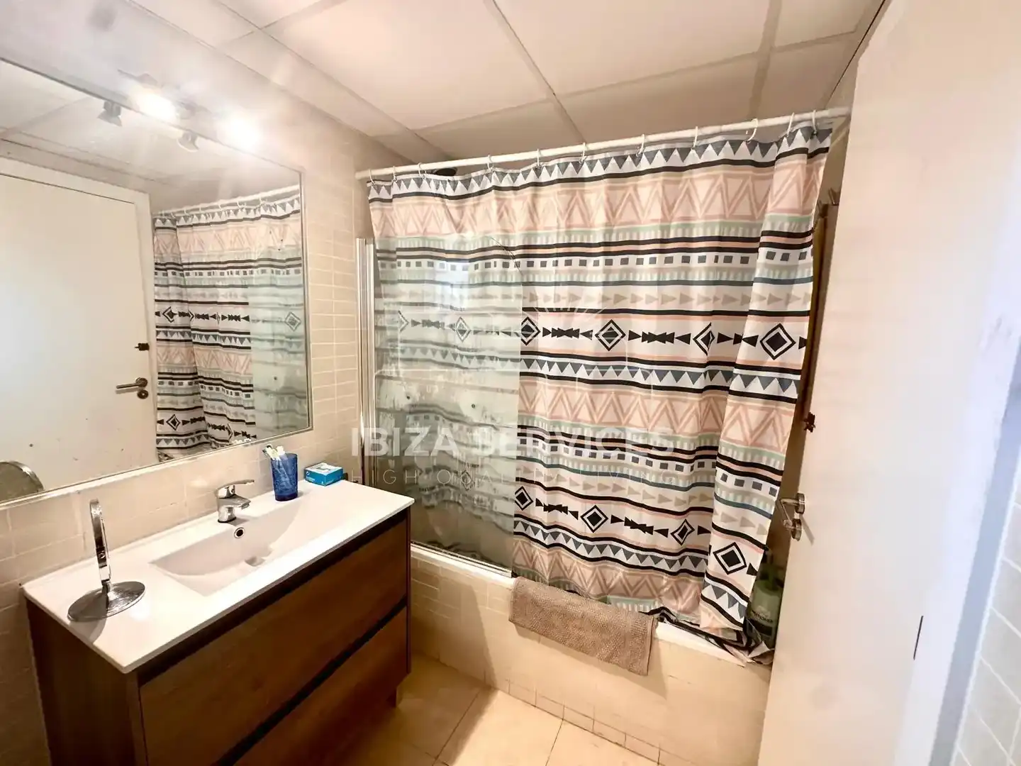 Bathroom of Flat for sale in Santa Eulària des Riu  with Swimming Pool