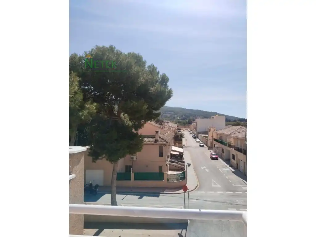 Dúplex en venta en Calle San Francisco, El Pinós / Pinoso