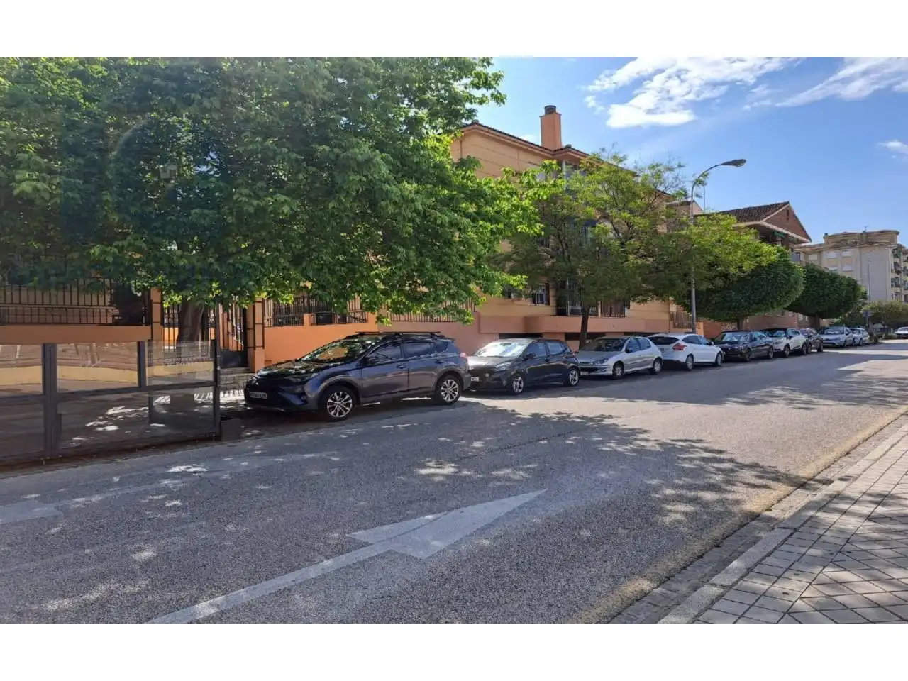 Parkplatz von Garage zum Verkauf in Granada