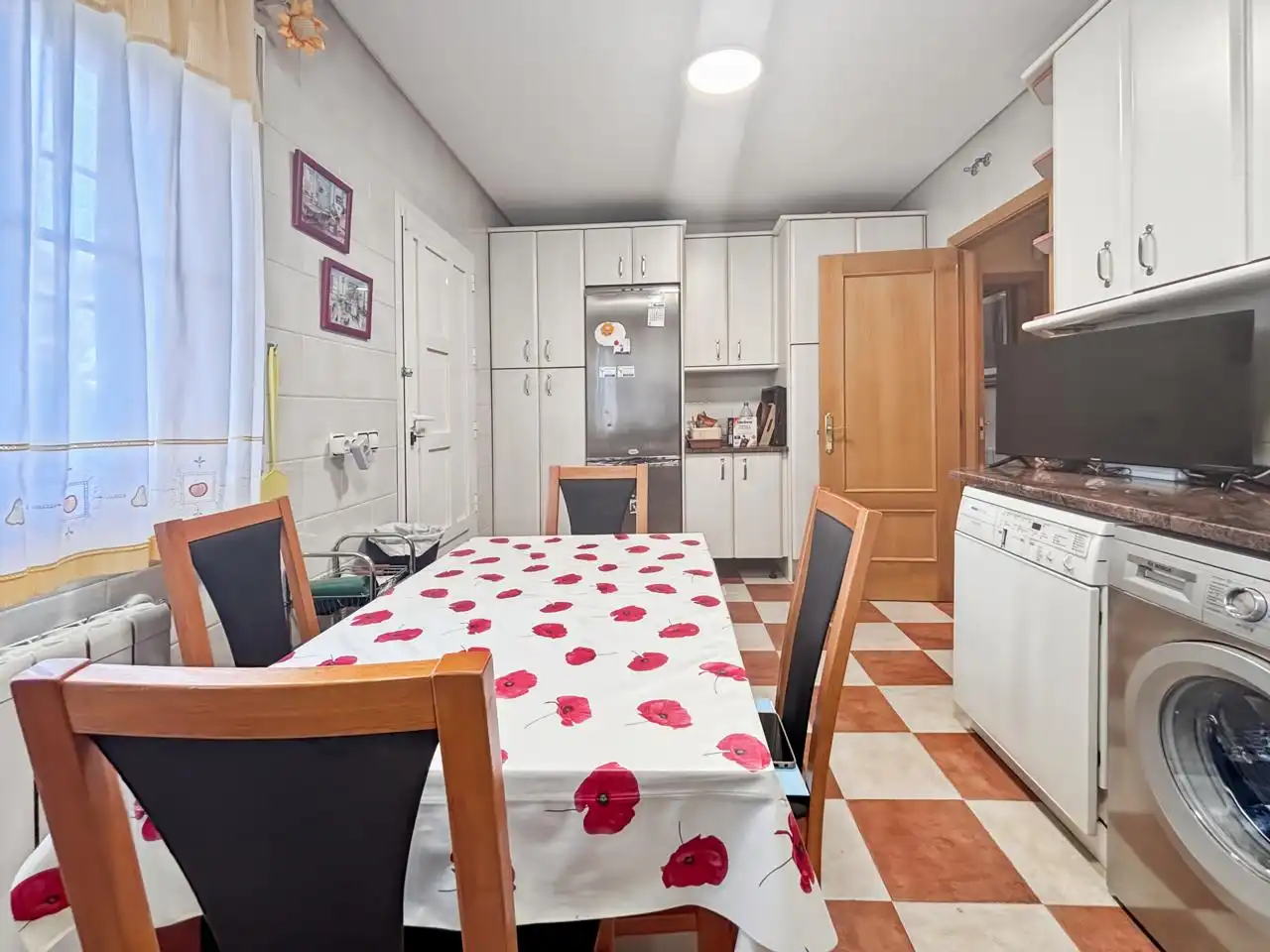 Cuina de Casa o xalet en venda en Galapagar amb Calefacció, Jardí privat i Parquet