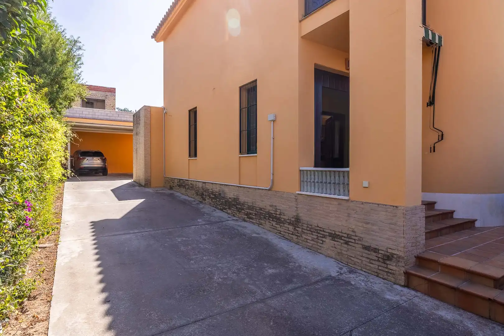 Chalet con jardín en venta en Valencina de la Concepción, imagen 3