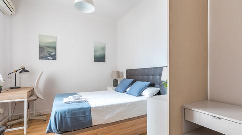 Photo 3 of Flat to share in Calle de Fernández de la Hoz, 60, Almagro, Madrid