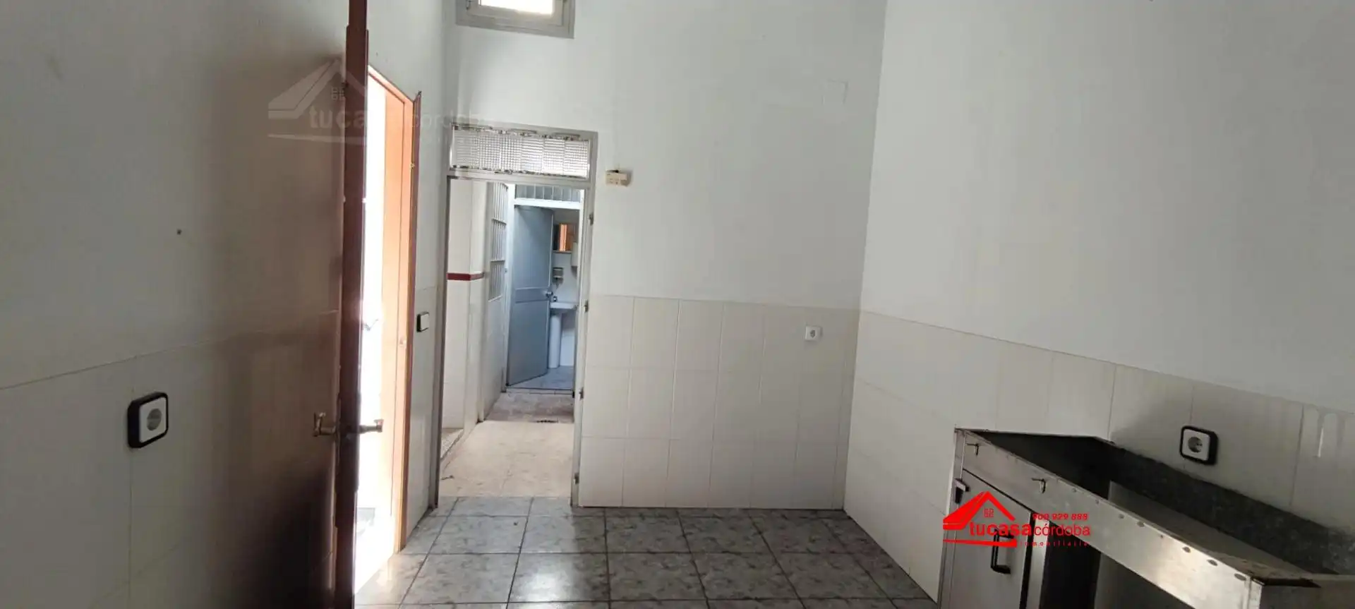 Kitchen of Houses for sale in Córdoba