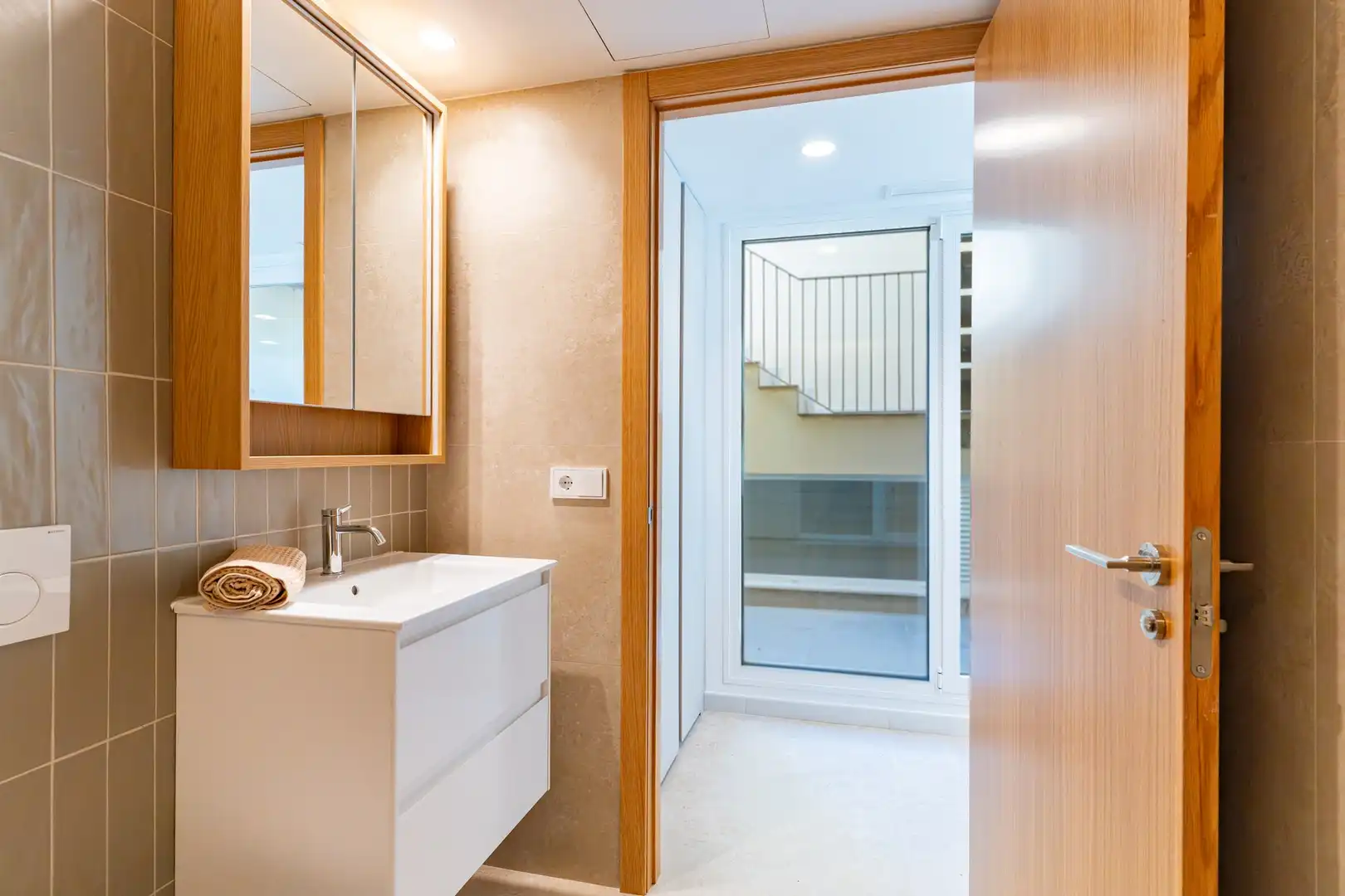 Neubau-Reihenhaus mit Terrasse zum Verkauf in Carrer de la Rosa 47, imagen 43