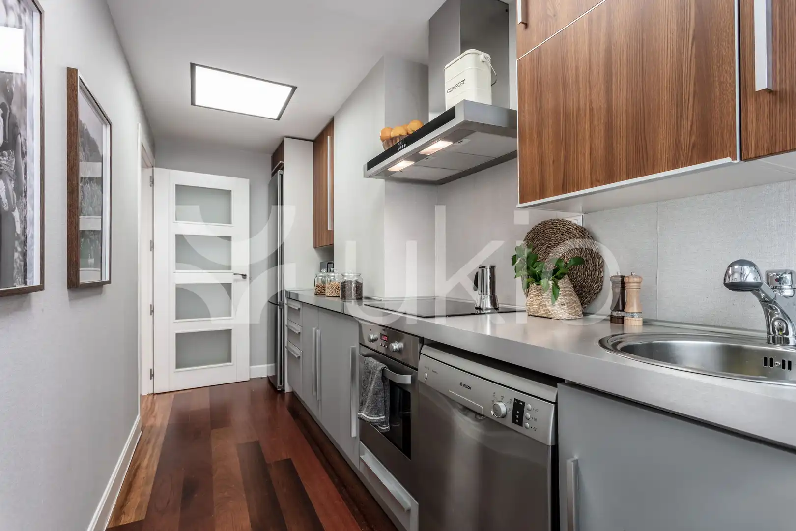 Cocina de Apartamento de alquiler en Madrid con Aire acondicionado, Calefacción y Amueblado