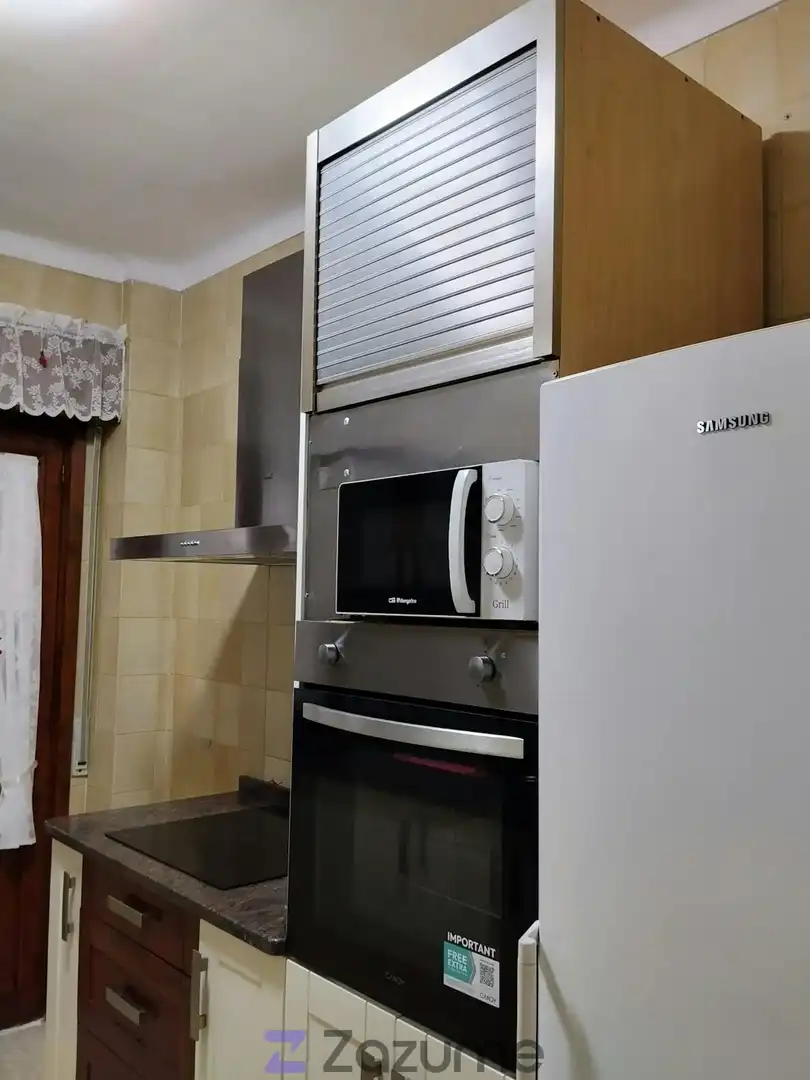 Kitchen of Flat for rent in Toro  with Heating, Furnished and Oven