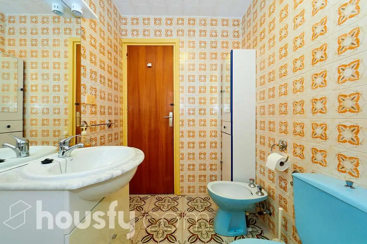 Baño de Piso en venta en San Pedro del Pinatar con Aire acondicionado, Terraza y Amueblado