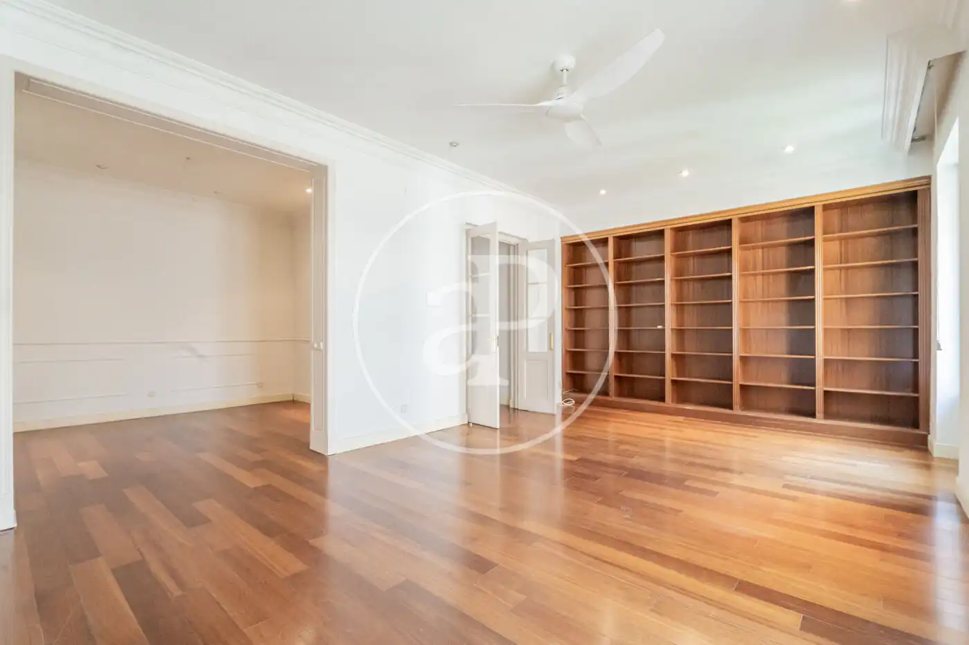 Living room of Flat for rent in Madrid  with Heating, Storage room and Balcony