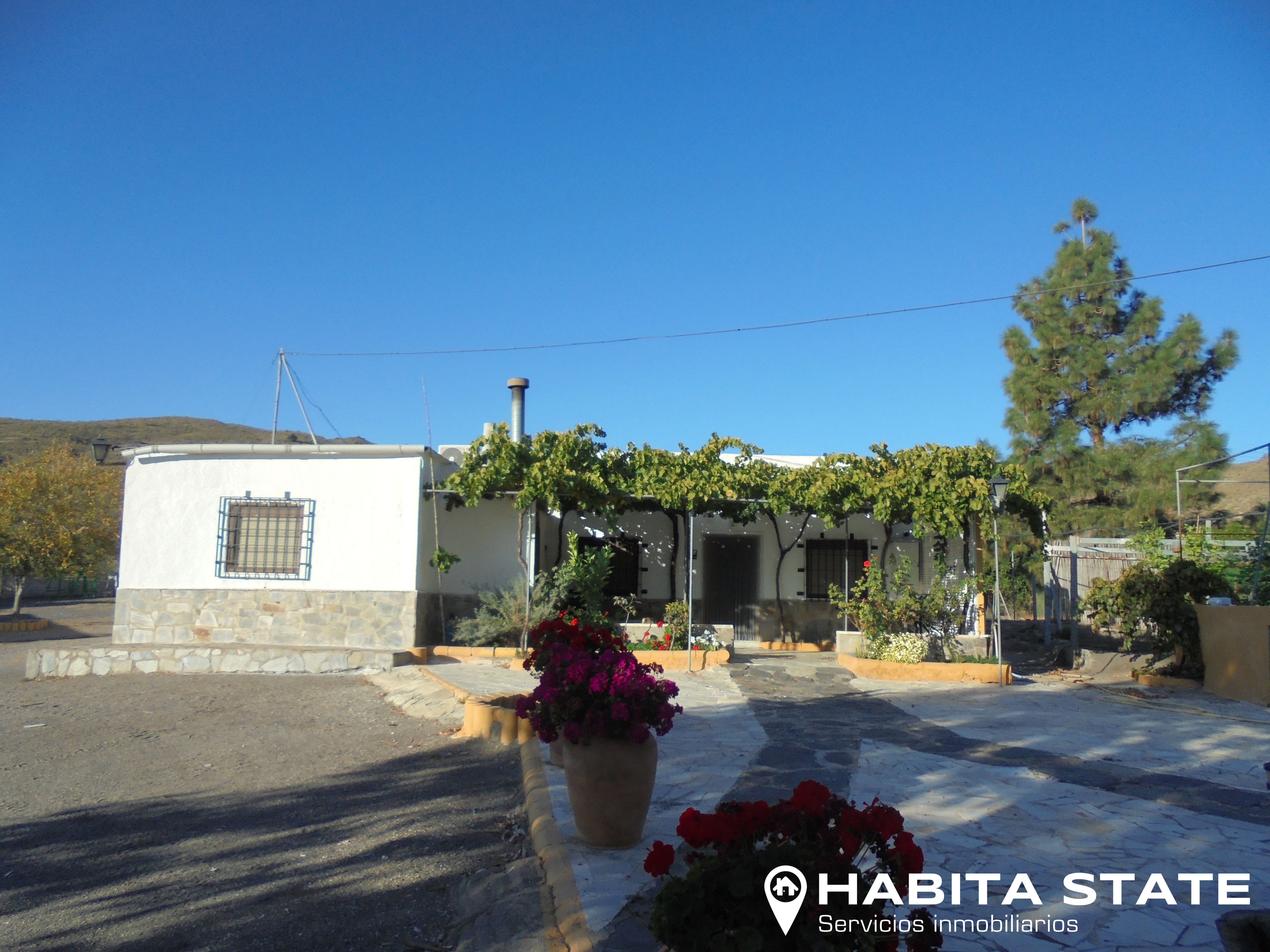 Jardí de Finca rústica en venda en Senés amb Aire condicionat, Jardí privat i Terrassa