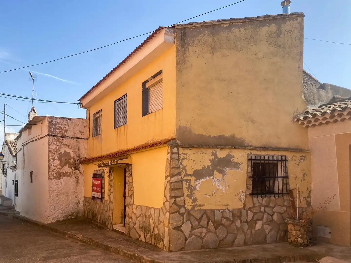 Vista exterior de Casa o xalet en venda en Balsa de Ves amb Terrassa
