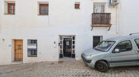 Espaciosa casa adosada en el corazón de Monda