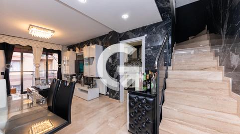 Foto 2 de Dúplex en venda a Centre, Santa Coloma de Gramenet