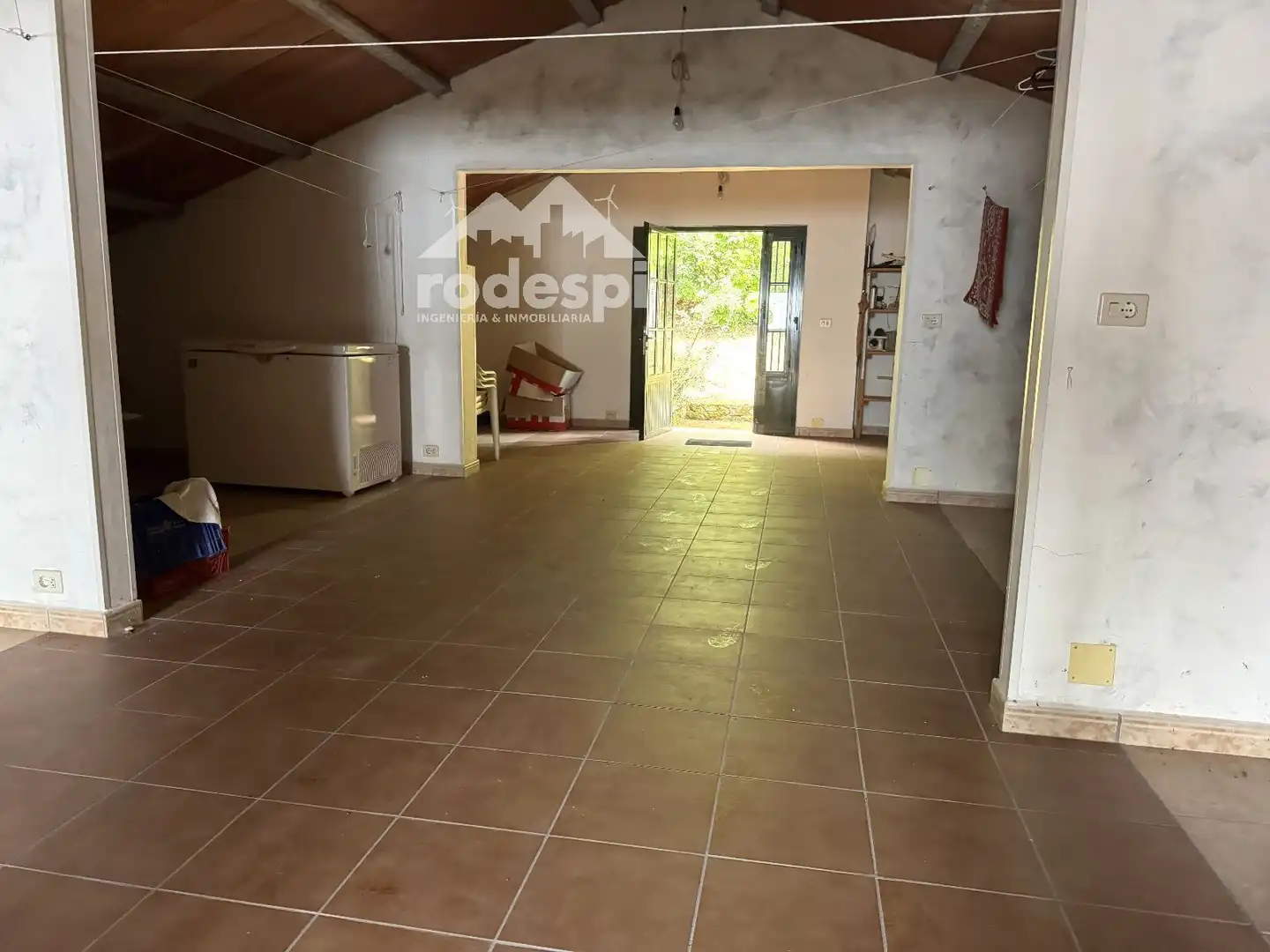 Haus oder Chalet zum Verkauf in Sanxenxo mit Heizung, Abstellraum und Möbliert
