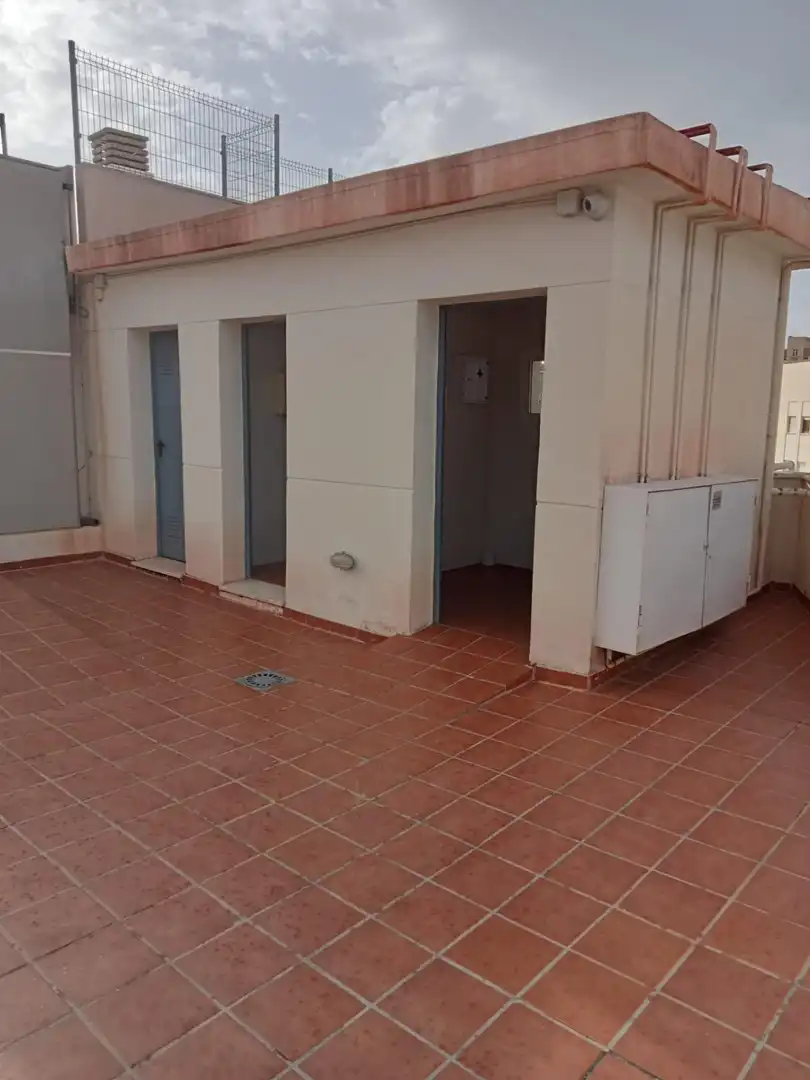 Bany de Àtic de lloguer en Málaga amb Moblat, Balcó i Piscina comunitària