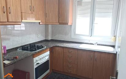 Kitchen of Flat for sale in Sabadell