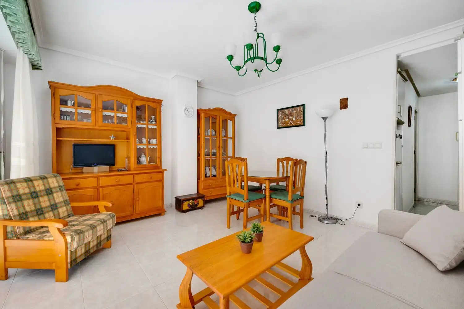 Living room of Flat for sale in Torrevieja  with Air Conditioner, Terrace and Furnished
