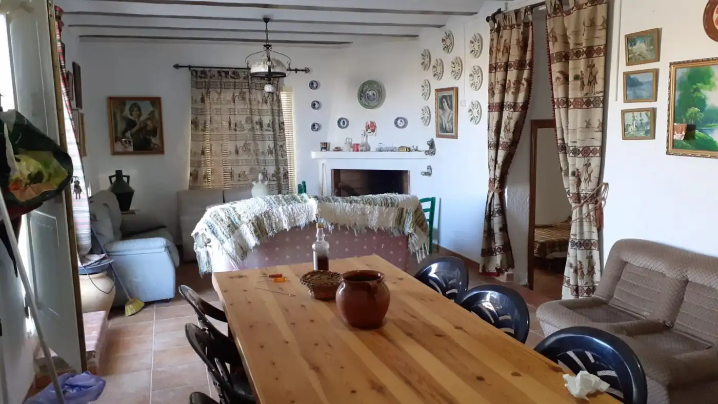 Menjador de Finca rústica en venda en Bayarque amb Traster