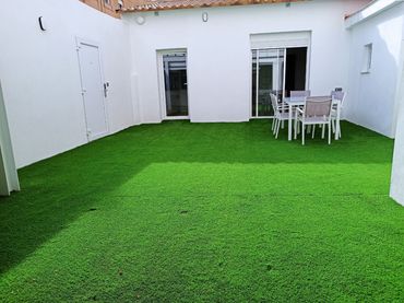 Casa con jardín en alquiler en Calle Isla Formentera 8