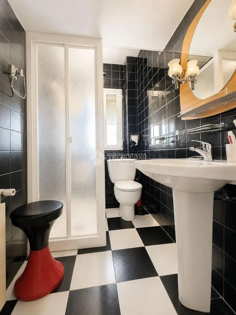 Bathroom of Flat for sale in Fuenlabrada