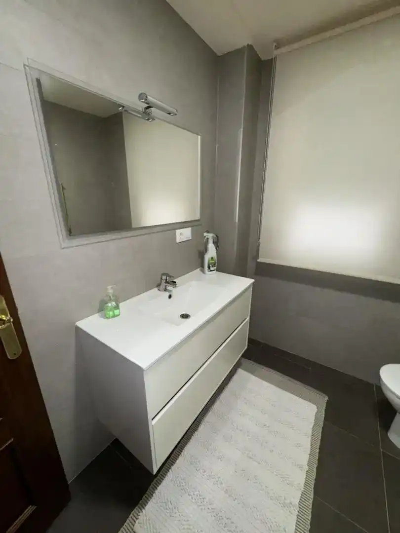 Baño de Piso en venta en Azagra con Parquet y Amueblado