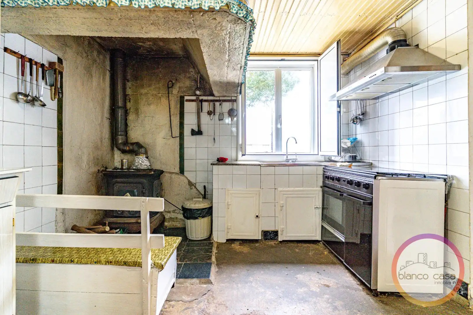 Cocina de Casa o chalet en venta en Santa Comba con Trastero