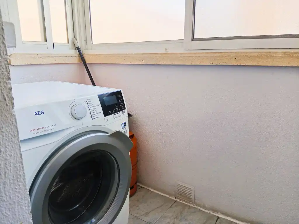 Terraza de Piso en venta en Valencia con Aire acondicionado, Amueblado y Horno