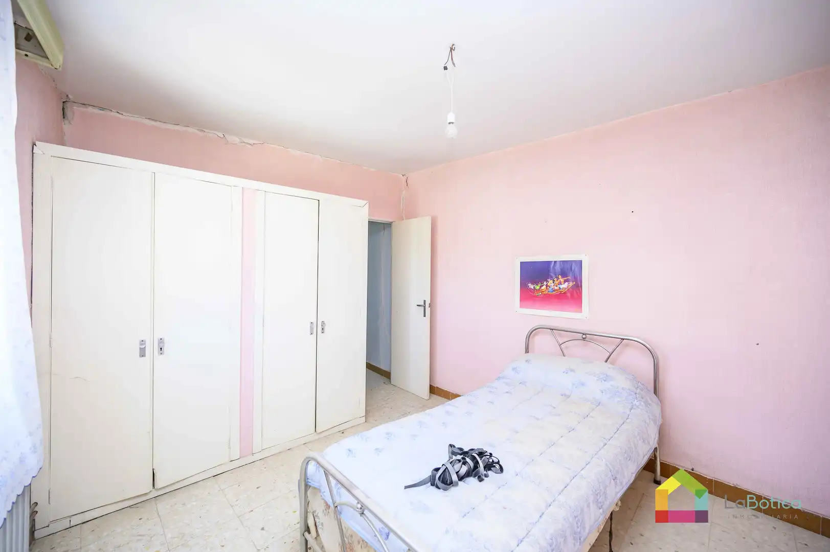 Dormitori de Casa adosada en venda en Villarejo de Salvanés amb Calefacció, Jardí privat i Traster