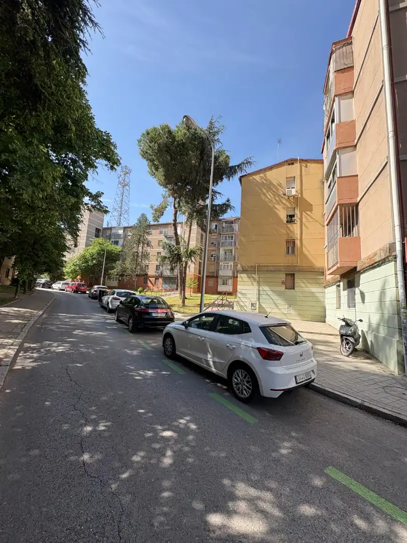 Piso con ascensor en venta en Calle de San Magín, imagen 2