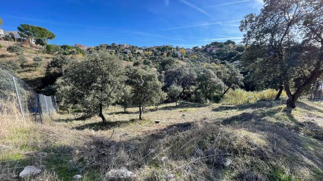 Terreno residencial en Venta en Calle Colonia, 2 en Calalberche