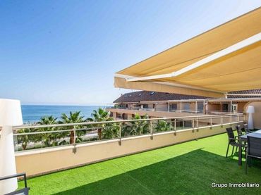 Àtic amb piscina en venda a El Puerto