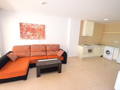 Living room of Flat for sale in Guardamar del Segura  with Air Conditioner, Terrace and Swimming Pool