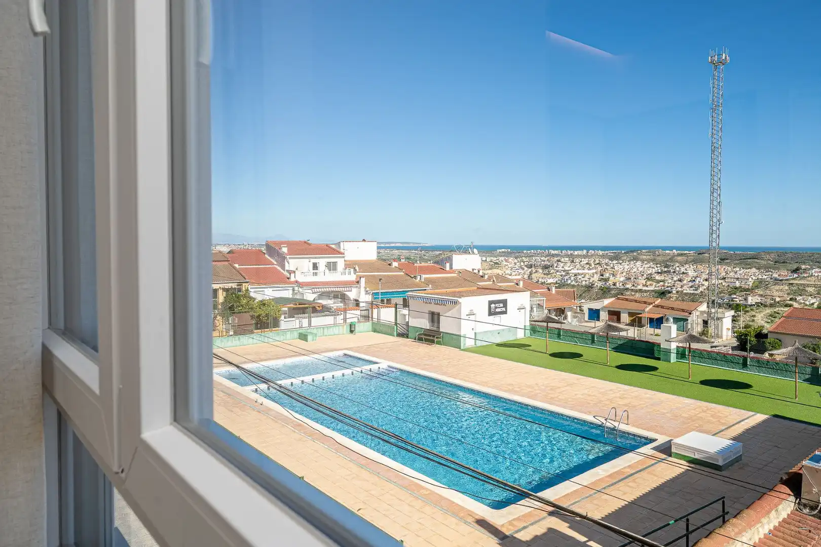 Piscina de Apartament en venda en Rojales amb Aire condicionat i Moblat