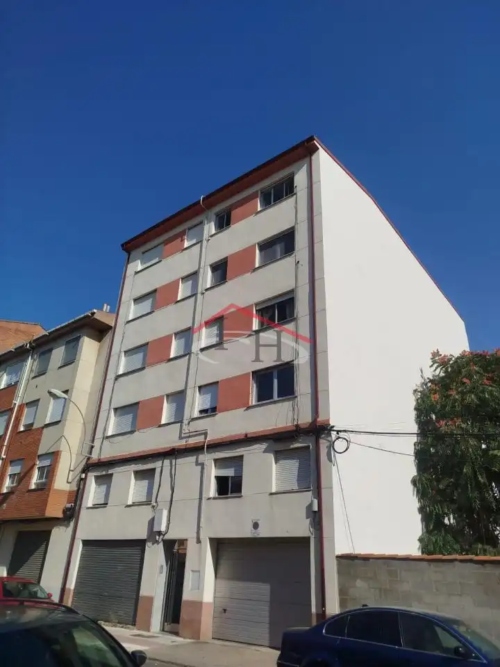 Vista exterior de Pis de lloguer en San Andrés del Rabanedo amb Calefacció i Es permeten mascotes