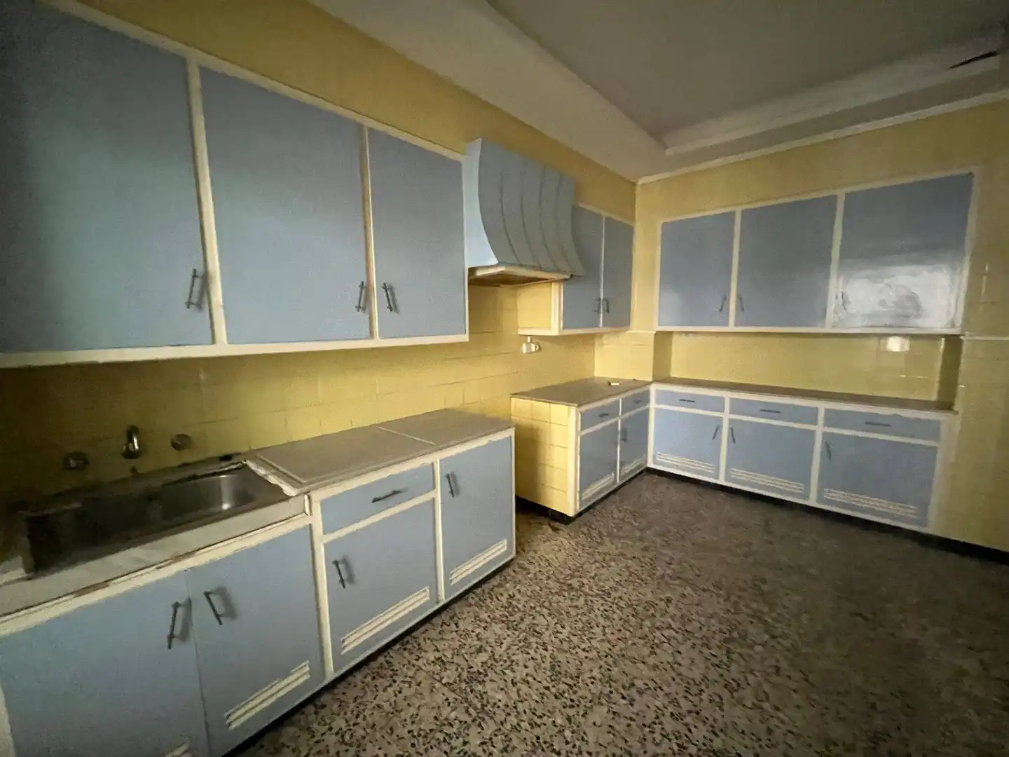 Kitchen of Flat for sale in Elche / Elx  with Storage room and Balcony