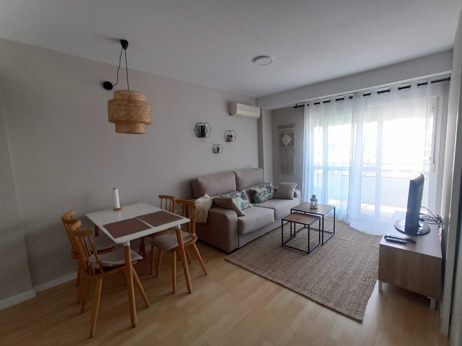 Apartament de lloguer a Carrer Enric Vincke, 15, Avinguda Catalunya